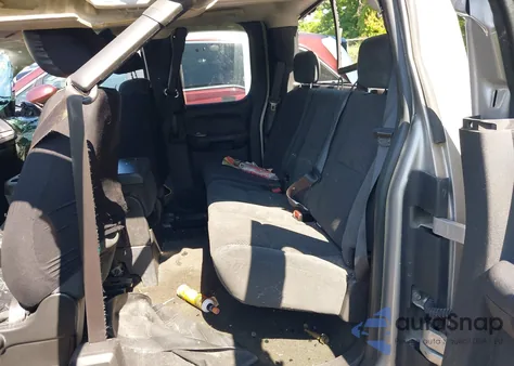 2008 Chevrolet Silverado C1500 из США, поврежденный, VIN 2GCEC190081251218